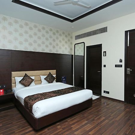 OYO 9178 Hotel New Central Park Ghaziabad Exterior foto